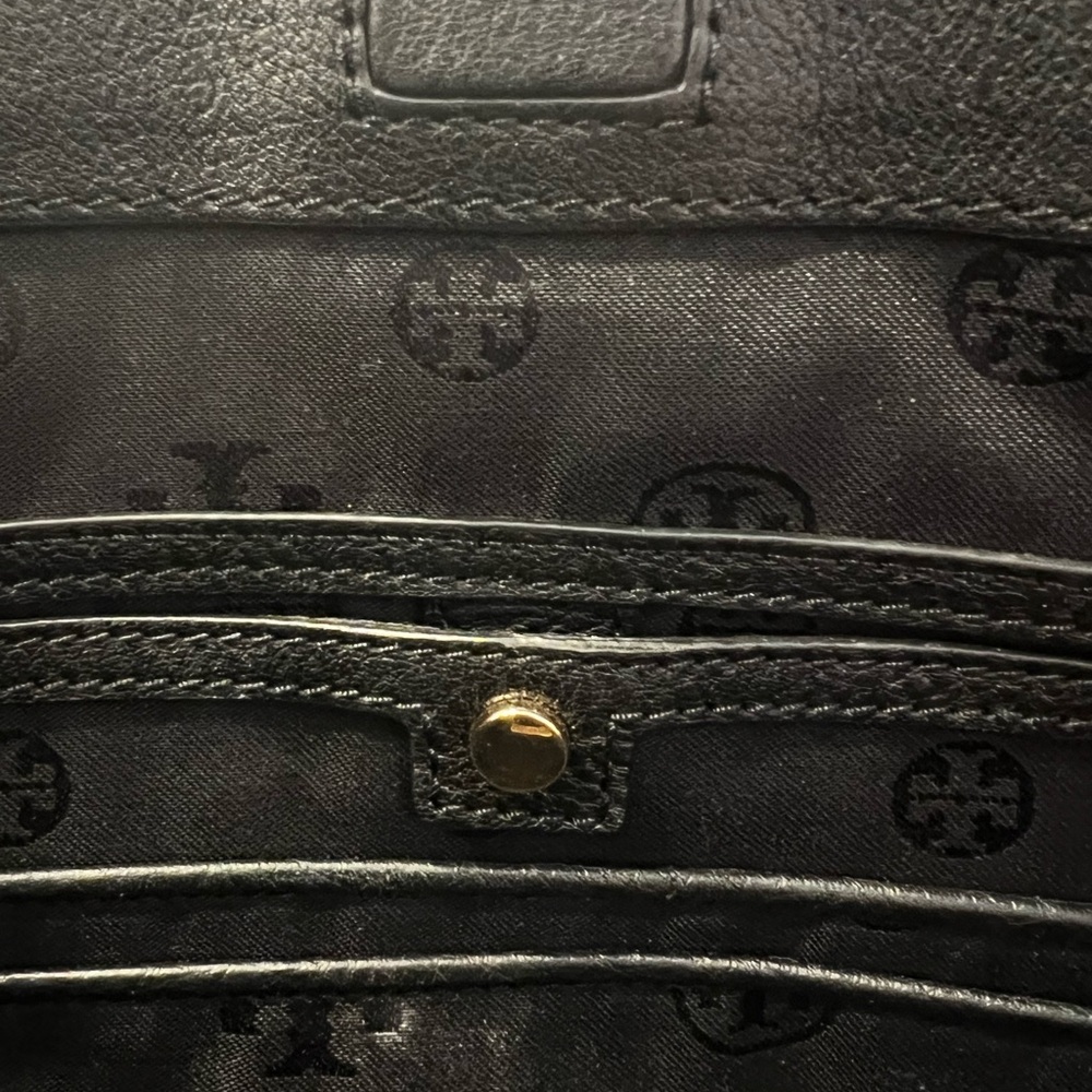 Tory Burch Black Pebbled Leather Ivy Zip Tote - Picture 10 of 16